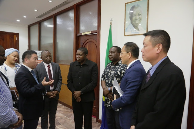 KILUWA AWAHAMASISHA WACHINA KUJENGA VIWANDA VITATU MLANDIZI - Global Publishers