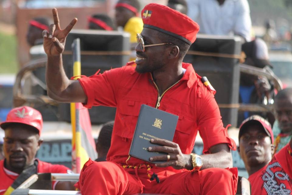Zijue Sababu Za Bobi Wine Kuzuiliwa Kufanya Tamasha La Muziki Na Polisi - Global Publishers