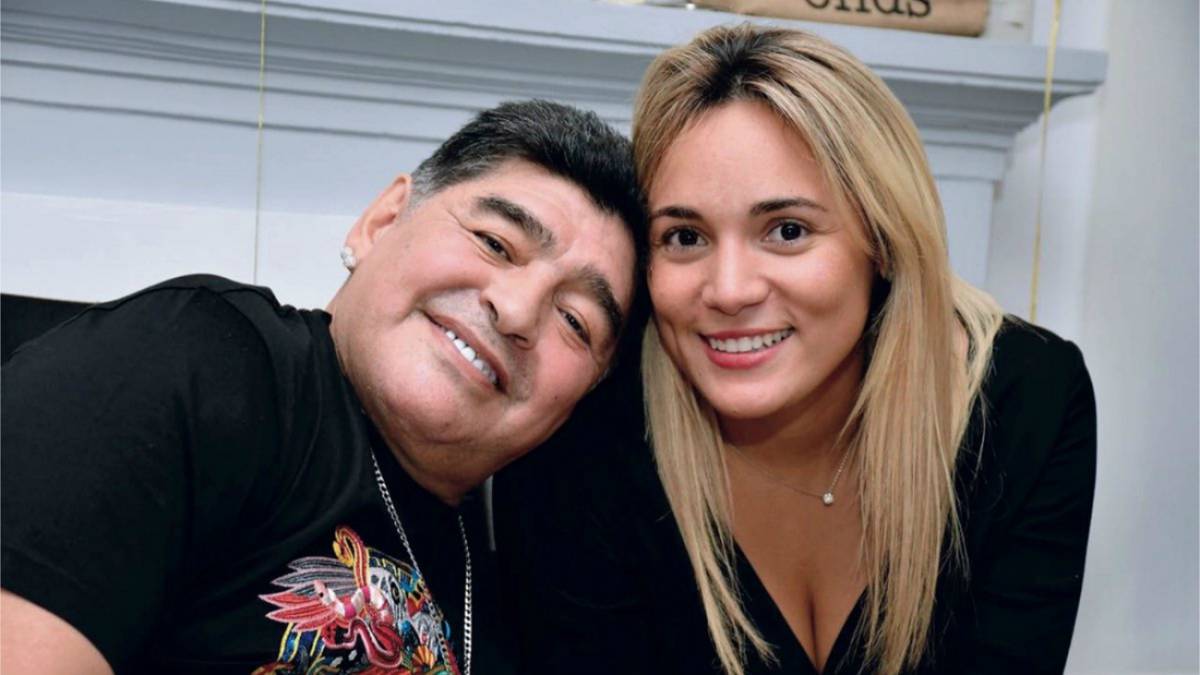 MARADONA ATAKA KUMKATA KICHWA MPENZI WAKE! - Global Publishers