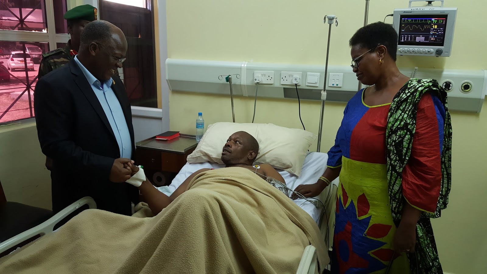 Baada ya Kuhamishiwa Muhimbili, Rais Magufuli Amtembelea Kitwanga - Global Publishers