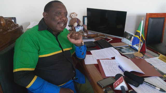 Kasesela Anasa Video: Mchungaji Akifanya Mapenzi na Binti wa Mchungaji Mwenzake - Global Publishers