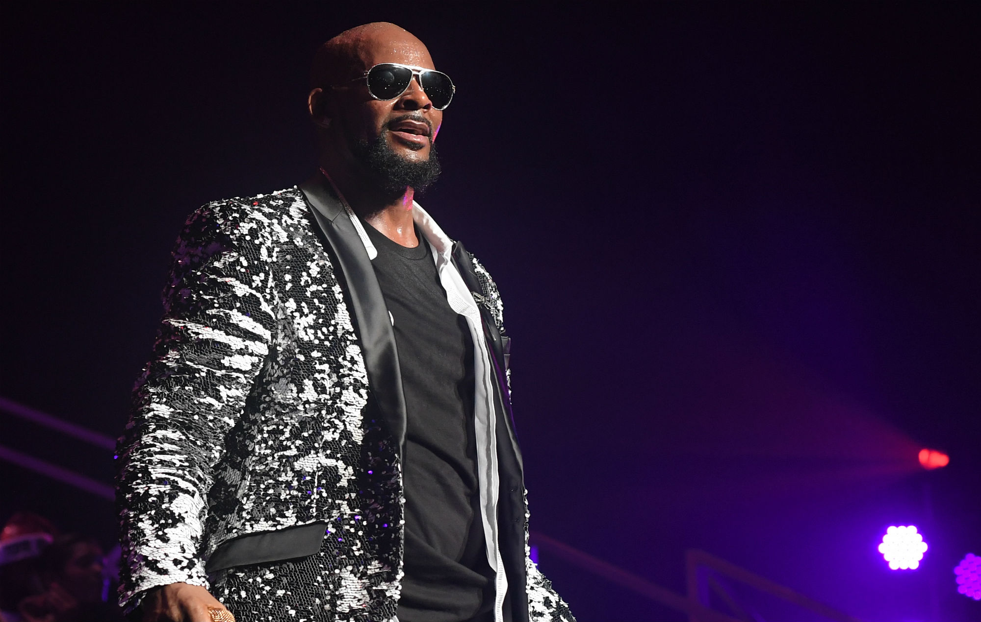 Kesi ya R. Kelly juu ya unyanyasaji wa kingono yaibuka upya - Global Publishers