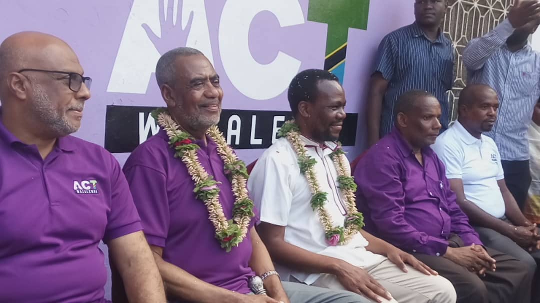 Maalim Seif, Zitto Kabwe Watua Zanzibar - Global Publishers