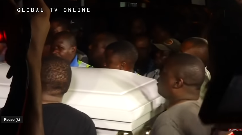 VIDEO: Mwili Ephraim Kibonde ulivyowasili Airport Dar - Global Publishers