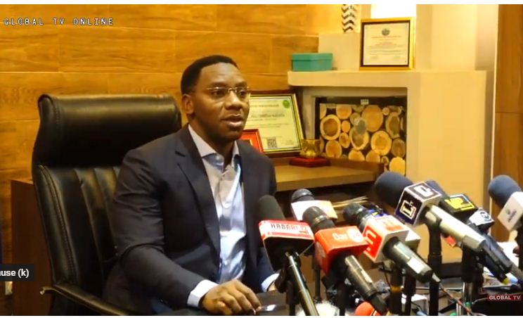 MAKONDA KUSOMESHA WANAFUNZI WA KIKE 100 – VIDEO - Global Publishers