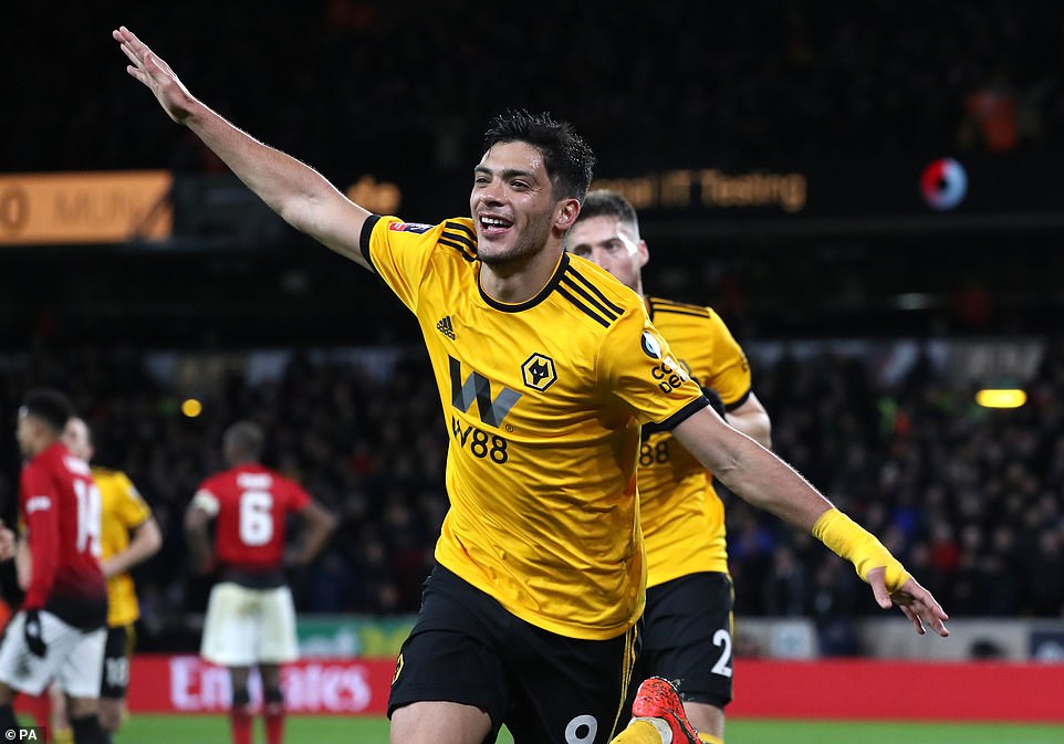 MAN UTD YATUPWA NJE FA, YAPIGWA 2-1 NA WOLVES,  CITY YAPETA - Global Publishers