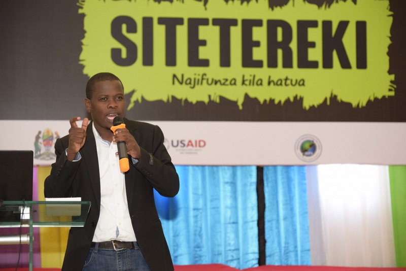 VIJANA WA UMRI CHINI YA MIAKA 25 HATARINI KUAMBUKIZWA VVU - Global Publishers