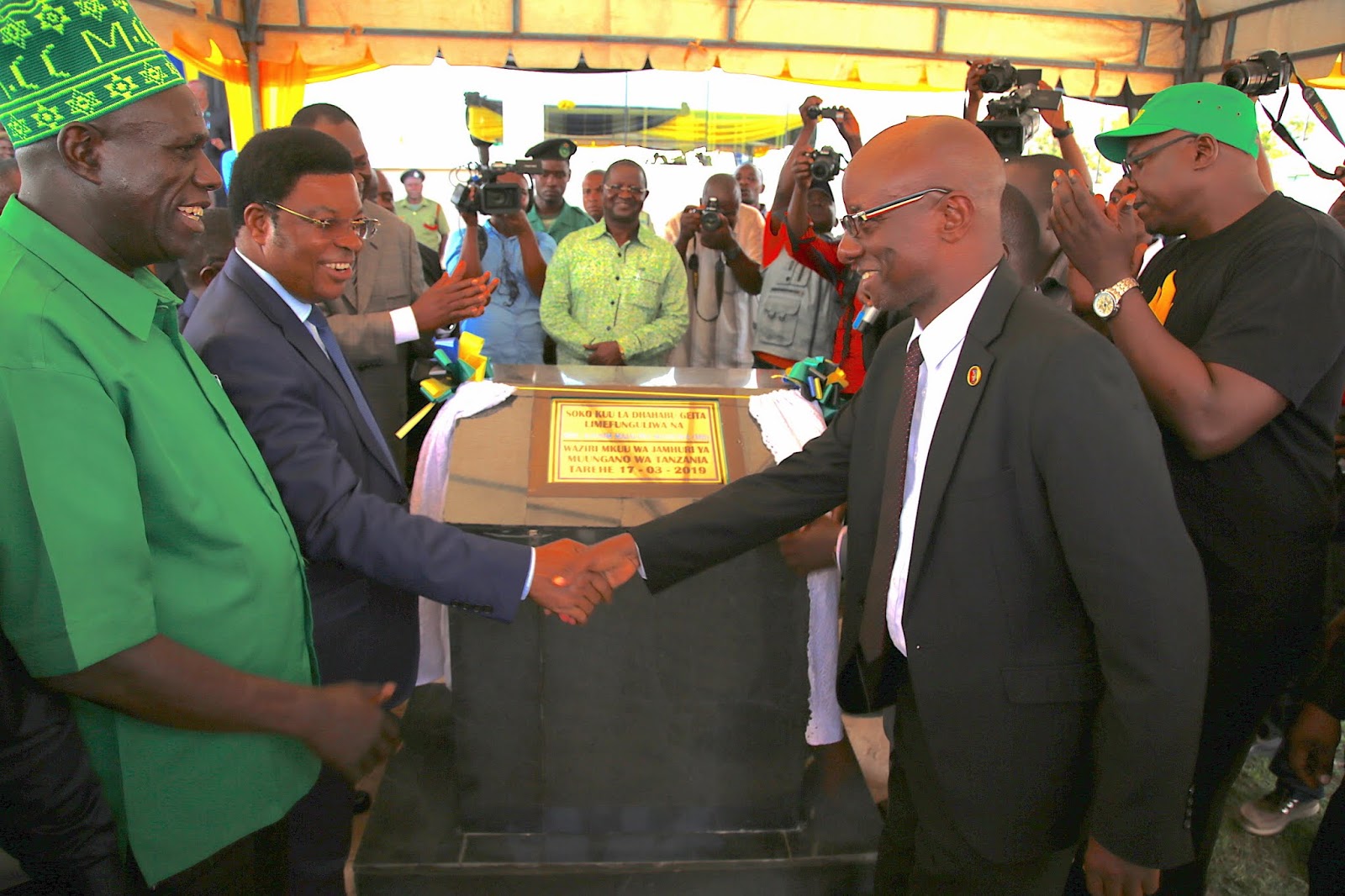 PM Majaliwa Azindua Soko la Dhahabu Geita, Atoa Onyo - Global Publishers