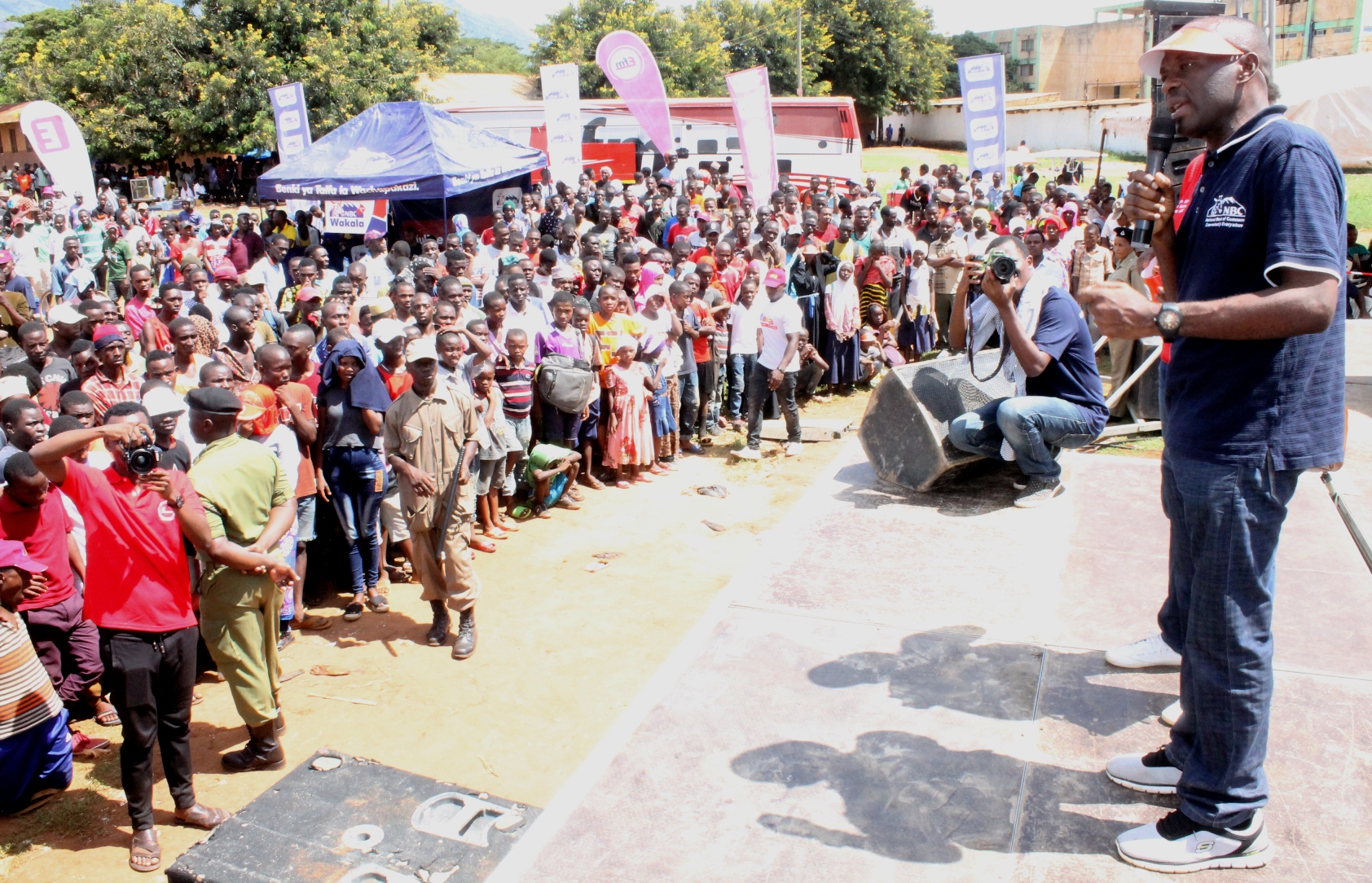 Morogoro wafurika Shika Ndinga ya EFM, wajiunga  akunti ya Fasta ya NBC - Global Publishers