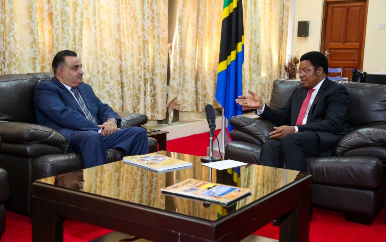 PM Majaliwa Akutana na Mabalozi wa Kenya, Kuwait - Global Publishers