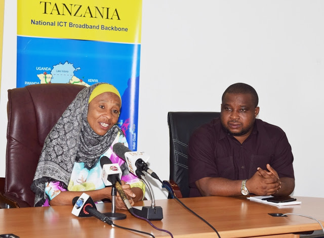 WAZIRI WA UJENZI, MAWASILIANO NA USAFIRISHAJI ZANZIBAR  AIPONGEZA TTCL - Global Publishers
