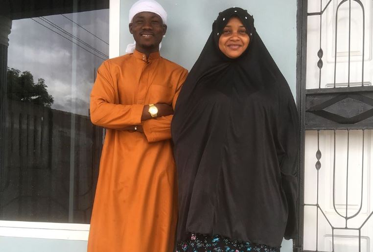 UCHEBE APIGA MAOMBI KWA AJILI YA SHILOLE - Global Publishers