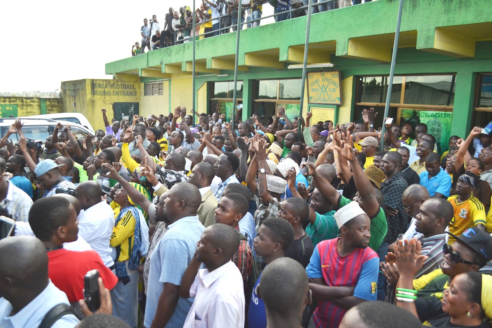 Jeshi zima la Yanga hili hapa - Global Publishers