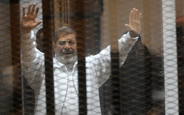 BREAKING NEWS: RAIS MORSI AFARIKI DUNIA GHAFLA MAHAKAMANI - Global Publishers