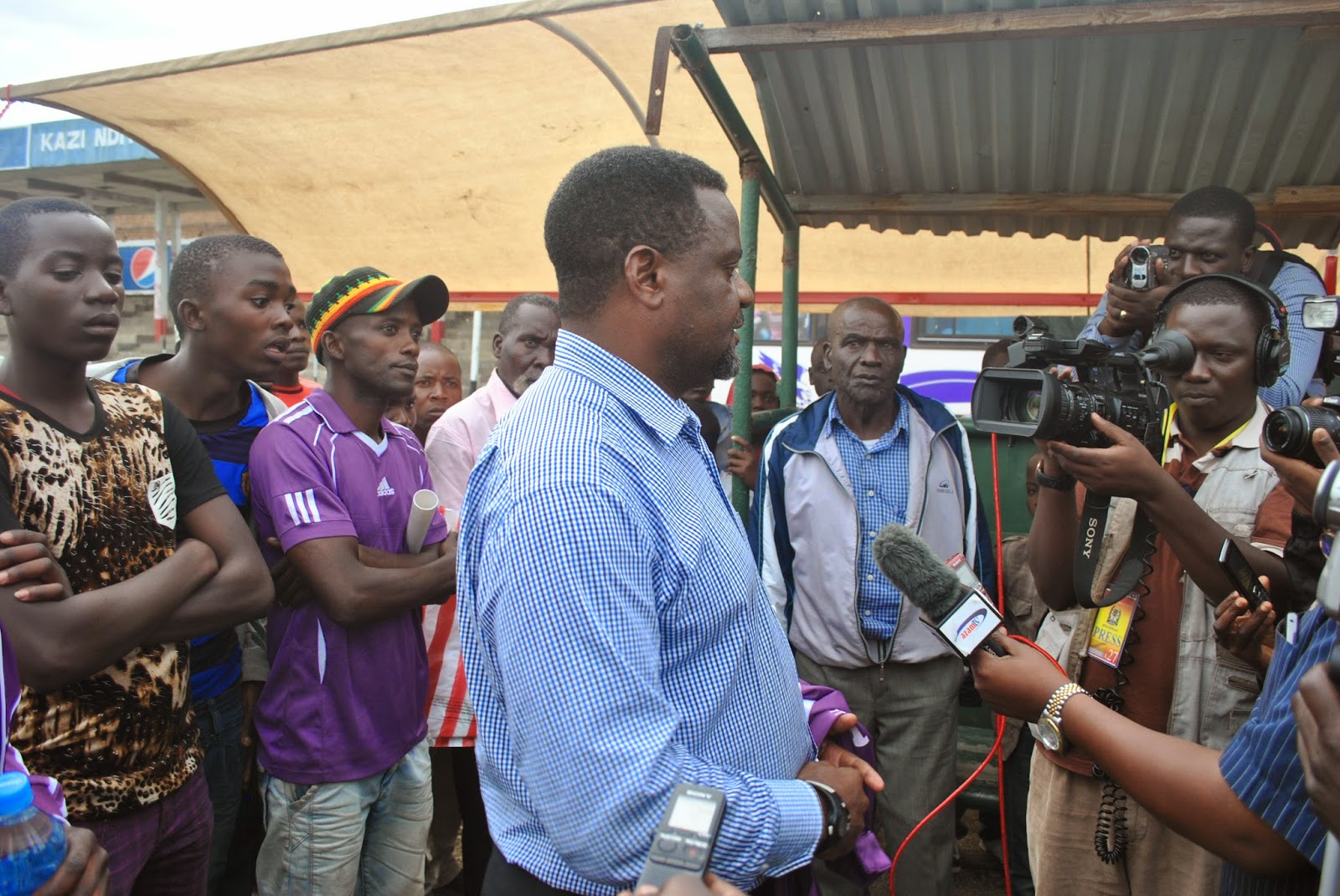 Mwambusi Arudi Mbeya City, Asaini Mwaka - Global Publishers