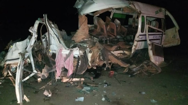 Sita Wafariki kwa Ajali ya Hiace na Cruiser - Global Publishers