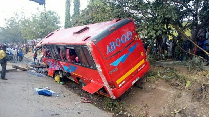 PIKIPIKI YASABABISHA BASI LA ABOOD KUPINDUKA - Global Publishers