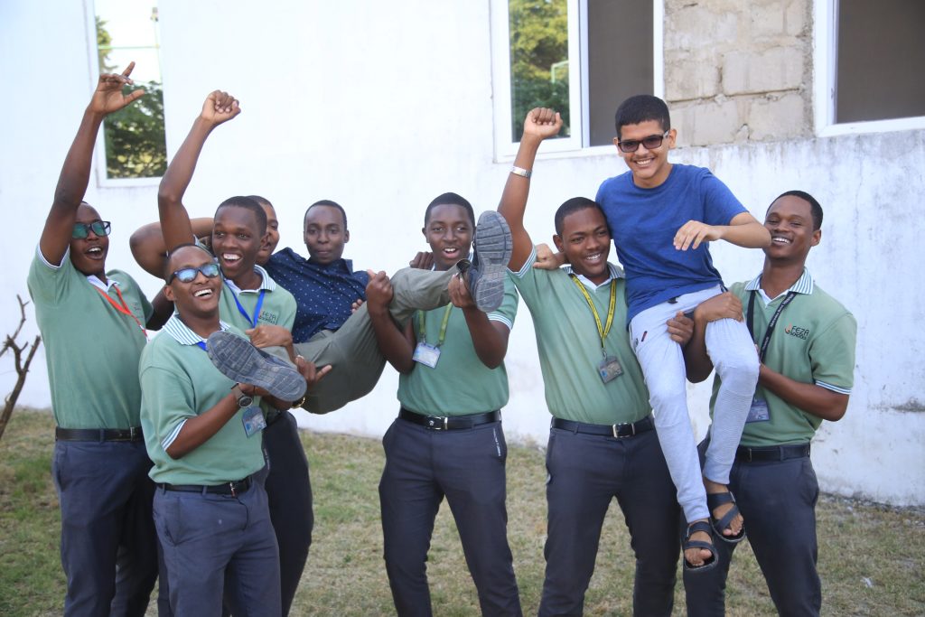 College Box Kutikisa Alpha High School – DSM - Global Publishers