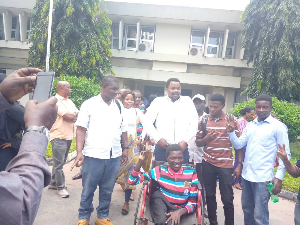 Chadema Kwenda na Majeruhi wa Risasi Mahakamani - Global Publishers