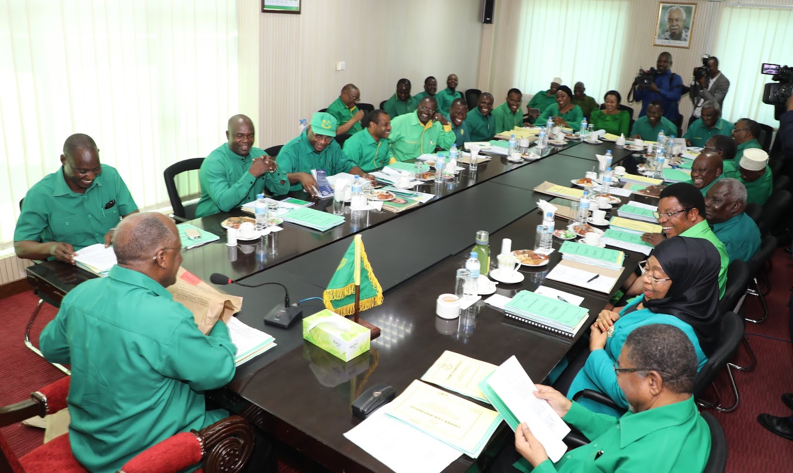 JPM Aongoza Kikao cha Kamati Kuu ya Halmashauri Kuu ya CCM - Global Publishers