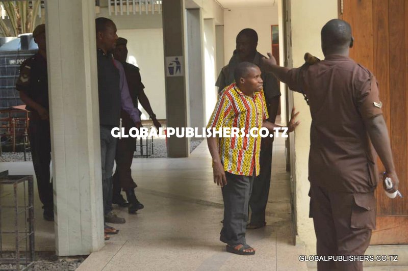 Kalugendo na Mwenzake Wapandishwa Kisutu - Global Publishers