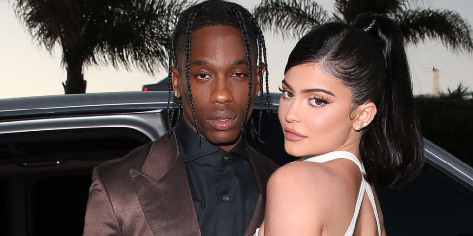 kylie Jenner Mpiga Kibuti Tyga Arudi Kwa Travis Scott - Global Publishers