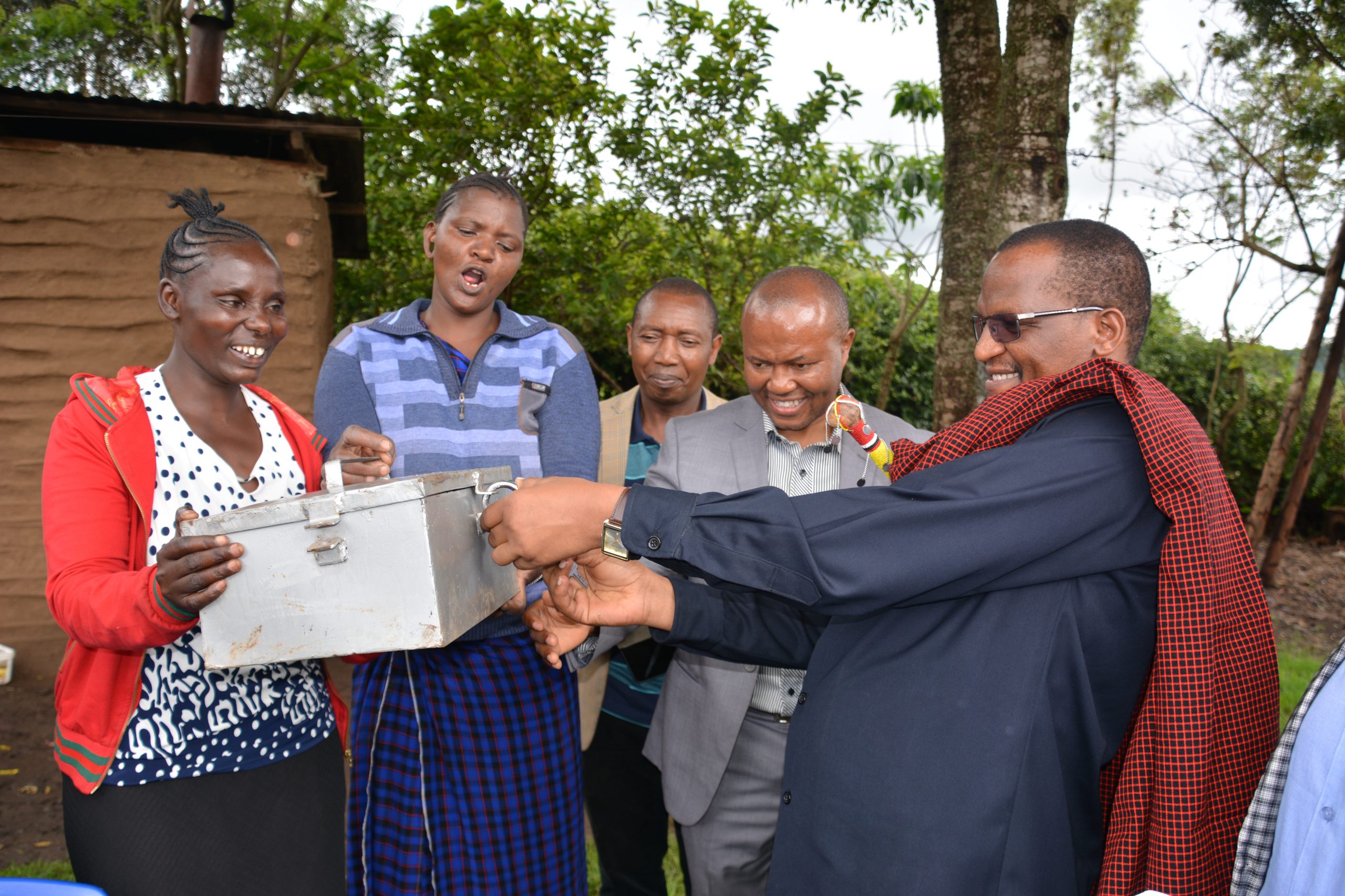 Katibu Mkuu Wizara ya maendeleo Avifunda vyuo vya Maendeleo - Global Publishers