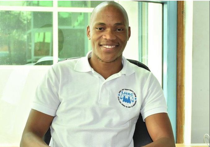 Polisi: Ofisa LHRC Anashikiliwa Kwa Mahojiano, Ajatekwa - Global Publishers