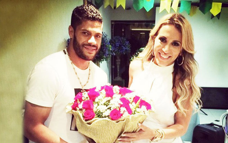 Hulk Amtosa Mkewe, Aanzisha Mahaba na Ndugu Yake - Global Publishers