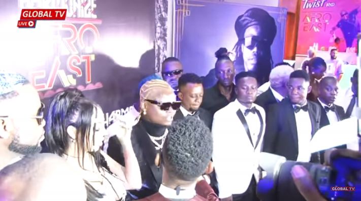 Full Video: HARMONIZE Alivyozindua ALBUM Yake, MASTAA Kwenye RED CARPET - Global Publishers