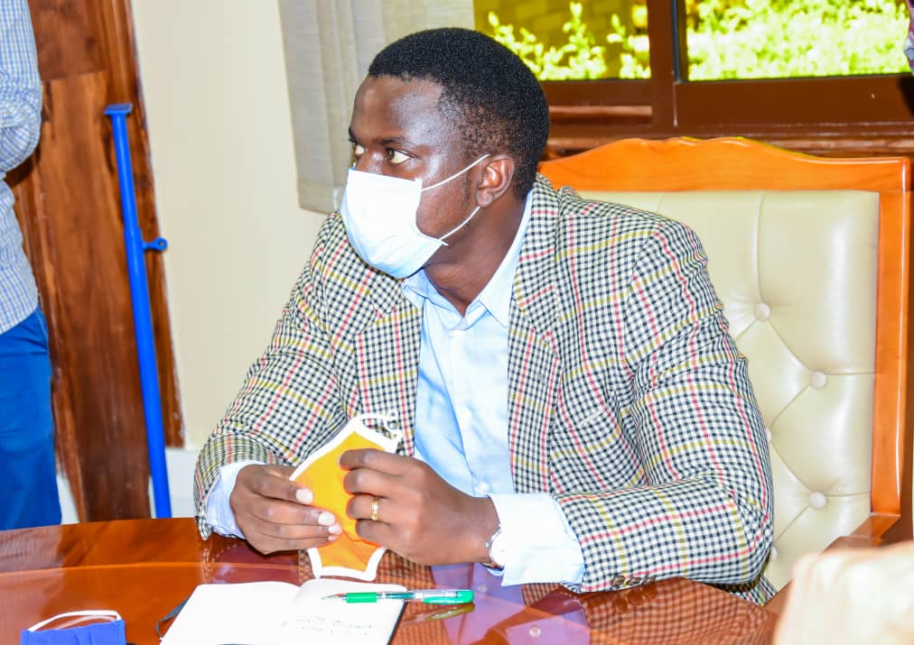 Waziri Bashungwa Avitaka Viwanda Kutengeneza Barakoa Kwa wingi - Global Publishers