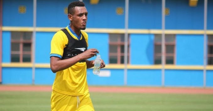 Mzungu Yanga ataja sifa 2 kubwa za Ally Niyonzima - Global Publishers