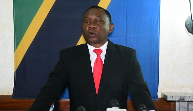 Video: Msigwa Atangaza Nia Ya Kugombea Urais Kupitia Chadema 2020 - Global Publishers