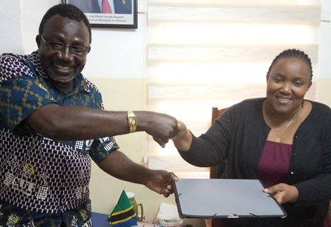 Mgombea Ubunge Avamiwa, Aporwa Fomu - Global Publishers