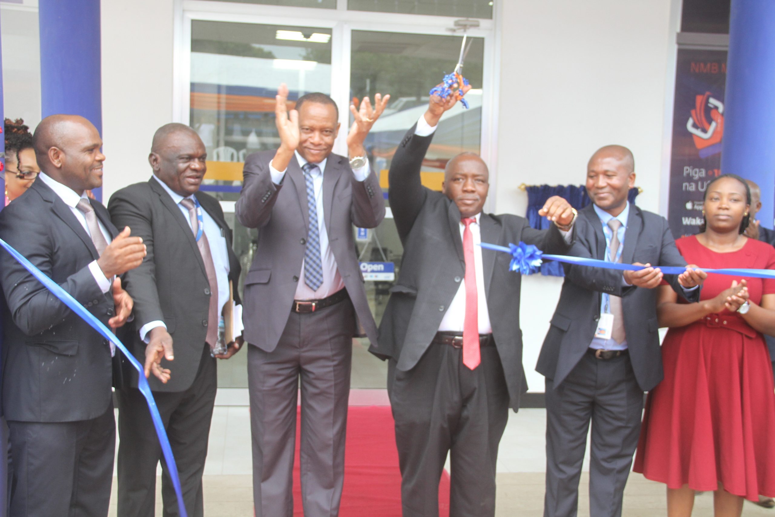 NMB Yawakomboa Wanachi Mlimba - Global Publishers