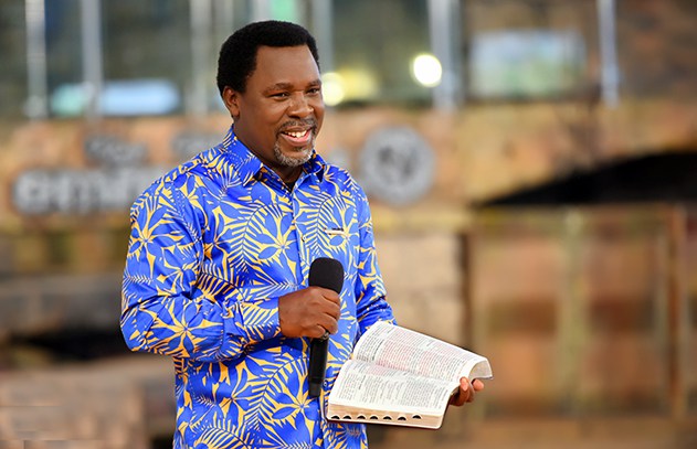 TB Joshua: Nasubiri Sauti Kutoka kwa Mungu - Global Publishers