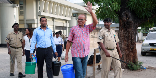 Kitilya na Wenzake Walipa Bil 1.5, Waachiwa Huru - Global Publishers