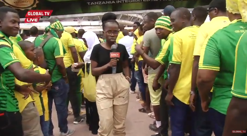 Video: Mashabiki Walivyotua Wiki Ya Wananchi Uwanja Wa Mkapa - Global Publishers