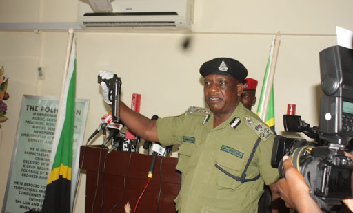 Majambazi 4 Wauawa Dar, Bastola, Risasi Vyakamatwa - Global Publishers