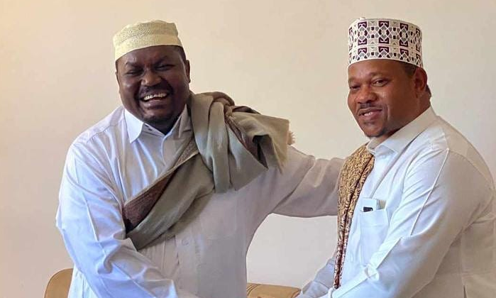 Video: Sheikh wa Mkoa Dar NA Sheikh Muhammad Idd Wamaliza Tofauti Zao - Global Publishers