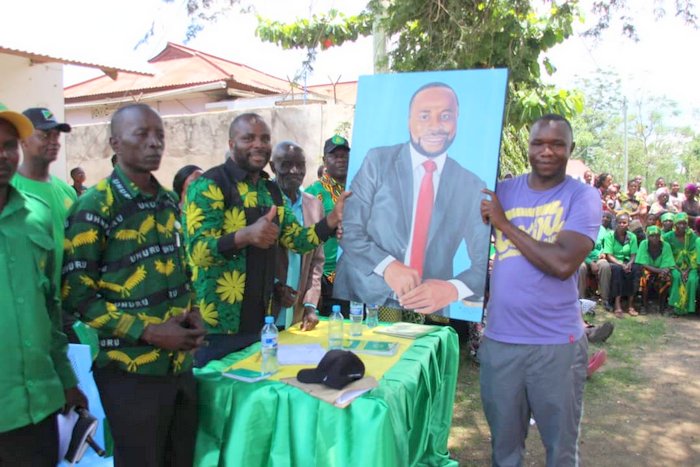 Kijana Amfanyia Sapraizi Shigongo Buchosa - Global Publishers