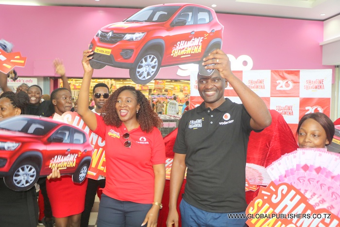 Vodacom Kugawa Zawadi za Kusisimua Kusherehekea Miaka 20 - Global Publishers