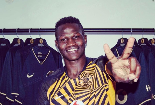 Simba Yamvutia Kasi Kiungo Mkabaji wa Kaizer Chief - Global Publishers