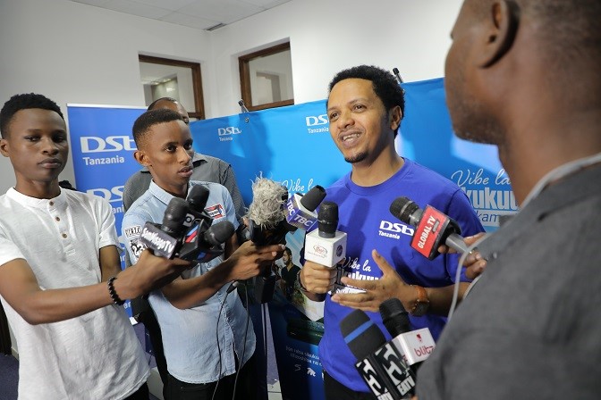 DStv Yaja na Ofa Kabambe ya Msimu wa Sikukuu! - Global Publishers