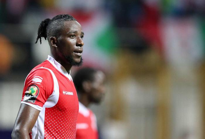 Simba SC Watajiwa Bei ya Beki wa Kimataifa - Global Publishers