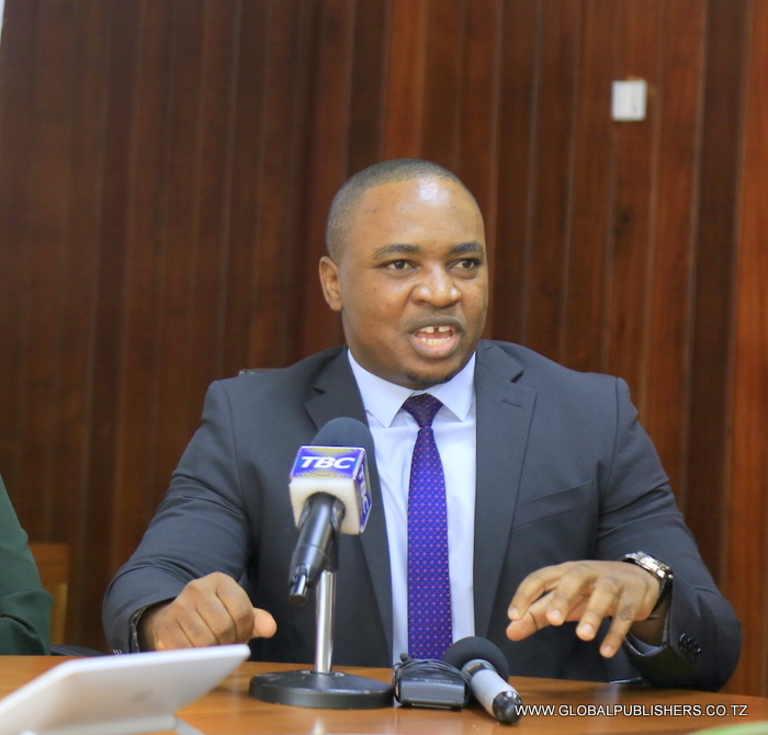 Wateja Zaidi ya 1,000 Wajishindia Kampeni ya Jipe Tano ya Benki ya CRDB - Global Publishers