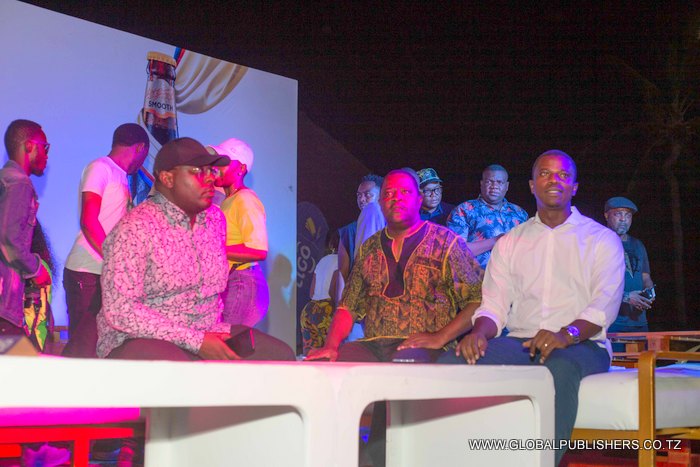 Xtra Uni Bash 2020 Usipime Kabisa - Global Publishers