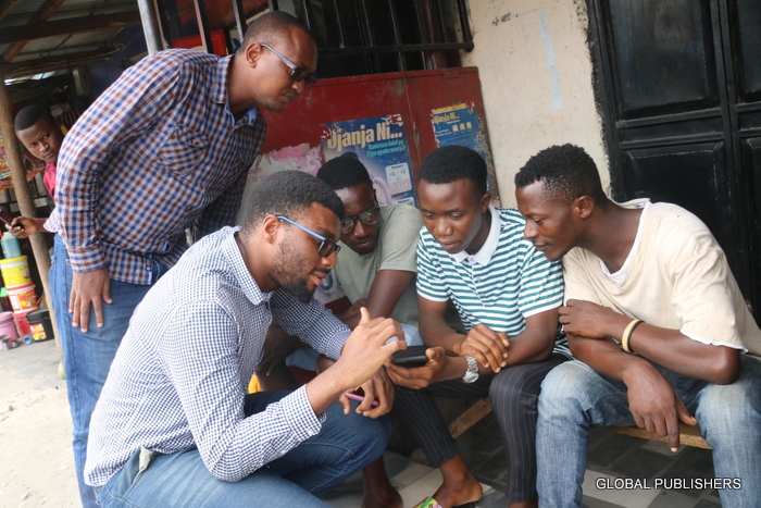 Wenye Smart Phone Wapewa ‘Maujanja’ Kusoma Magazeti Mtandaoni - Global Publishers