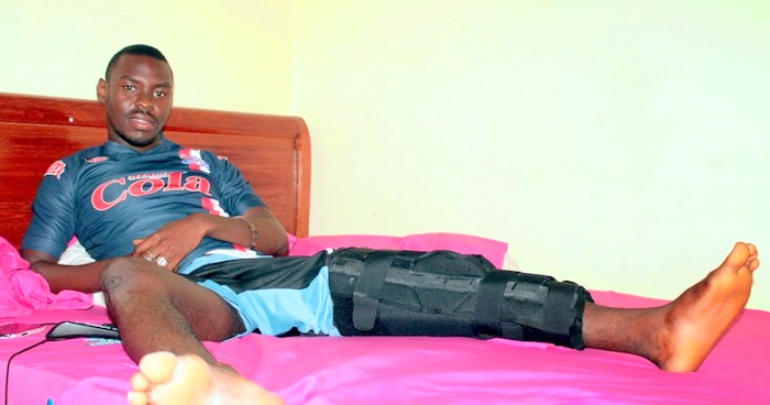 Domayo Nje Mwezi Mmoja - Global Publishers