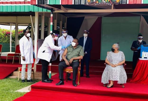 Bila Kuchanjwa Hauingii Baa, Hoteli - Global Publishers